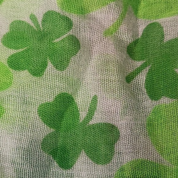 New shamrock clover scarf 70x13" - Picture 2 of 4